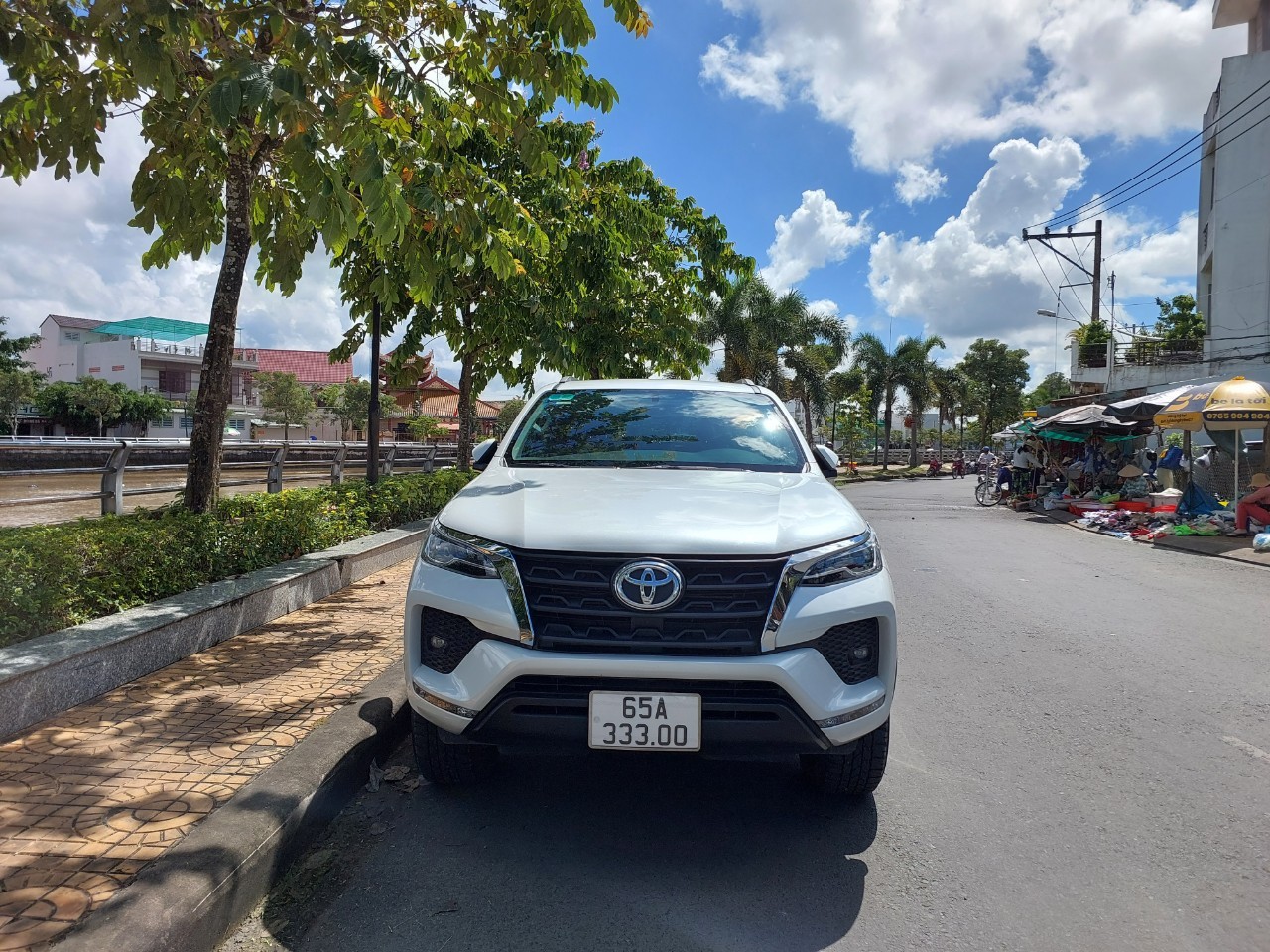 Thuê xe 7 chỗ Cần Thơ